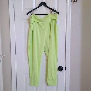 Old Navy Joggers NWT